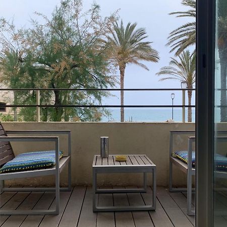 Fully Equipped Beachfront Studio In The Heart Of The City Center Bd Leclerc Антіб Екстер'єр фото