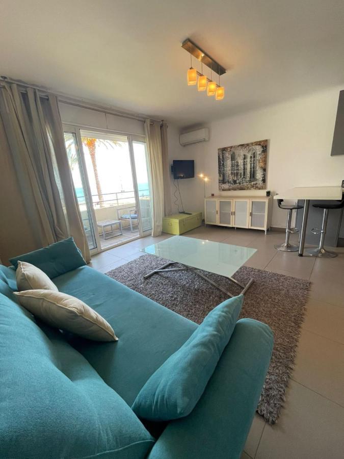 Fully Equipped Beachfront Studio In The Heart Of The City Center Bd Leclerc Антіб Екстер'єр фото